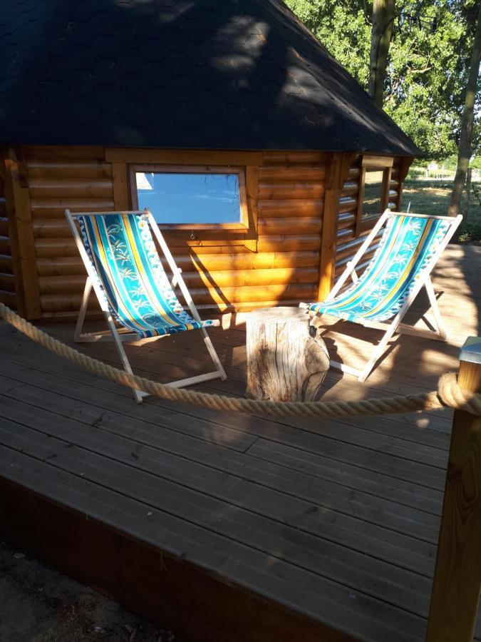 Chambres D'Hotes Les 4 Vents Yzengremer Luaran gambar